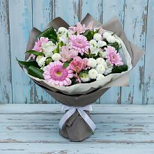 Букет цветов из:  Герберы, Альстромерии и Хризантемы в Богдановиче Свердловская область