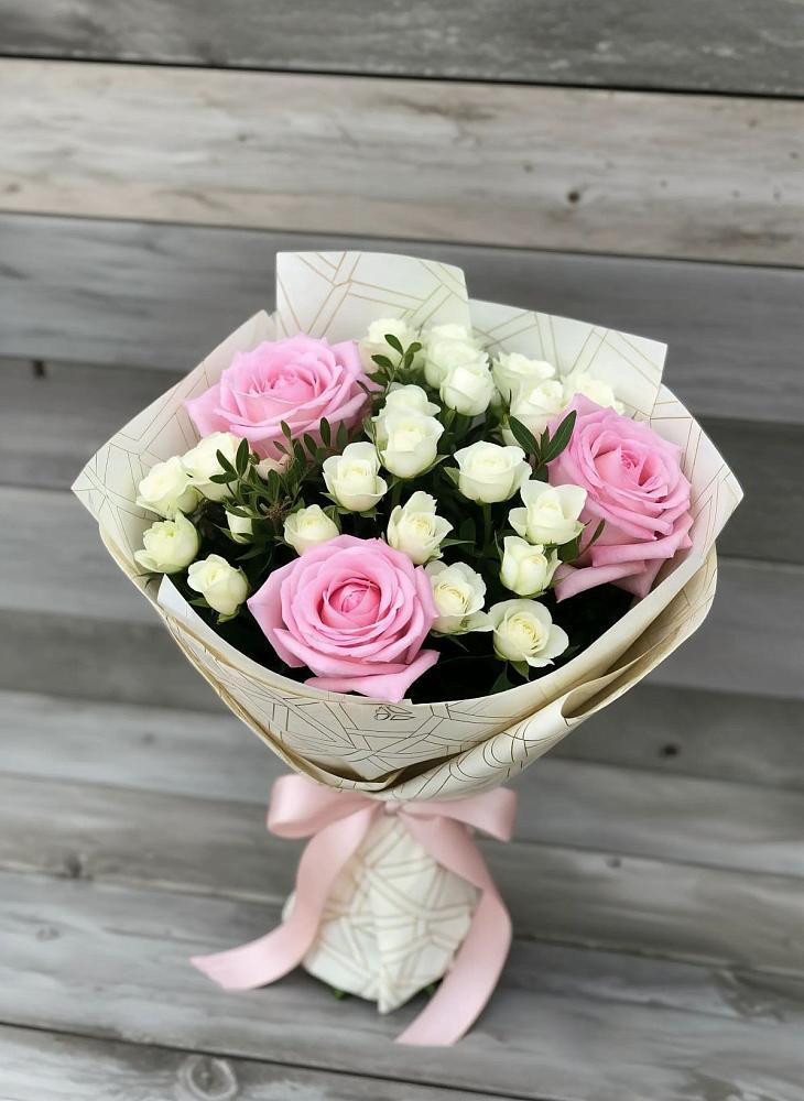 Букет цветов из: Розы в Богдановиче Свердловская область