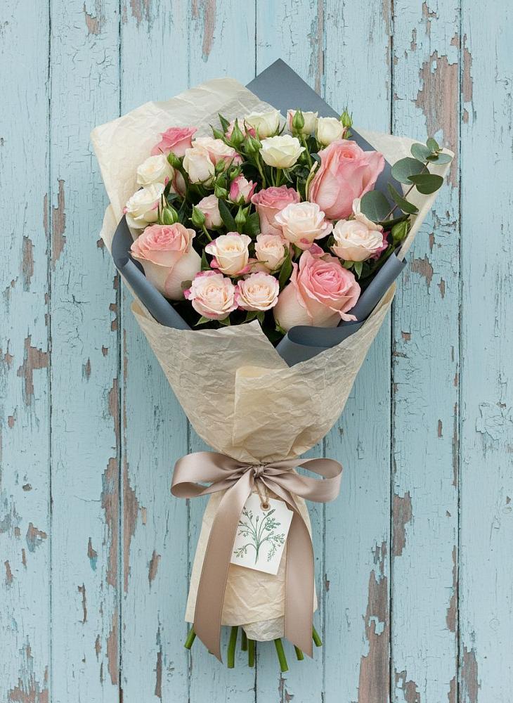 Букет цветов из: Розы в Богдановиче Свердловская область