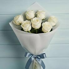 Букет 7 Белых роз Эдлесс Лав в Богдановиче Свердловская область