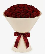 Букет 101 Бордовая роза Блэк Бакарра в Богдановиче Свердловская область