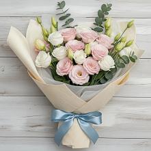 Букет цветов из:  Лизиантусы #REPLACE_PRED# Богдановиче Свердловская область
