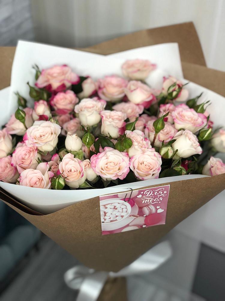 Букет цветов из: Розы в Богдановиче Свердловская область