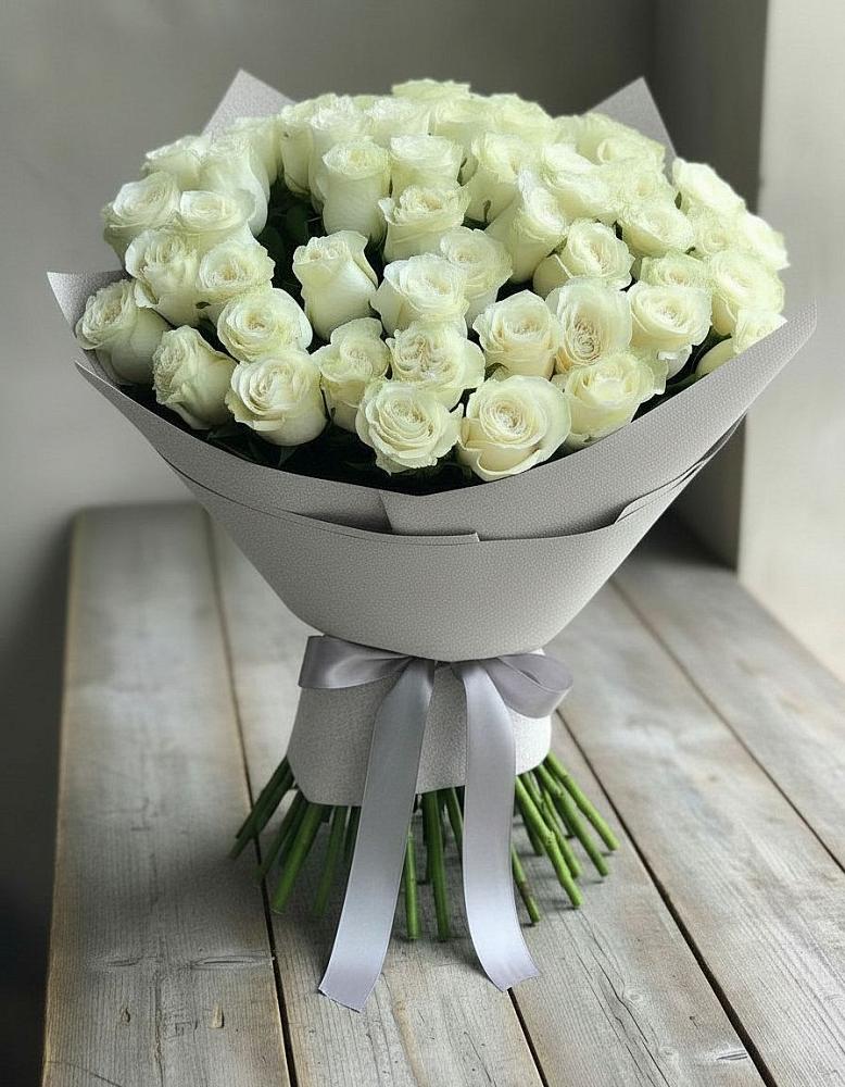 Букет 35 Белых роз в Богдановиче Свердловская область