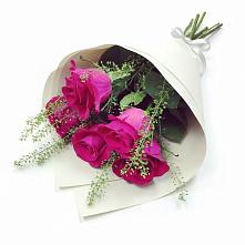 Букет цветов из:  Розы в Богдановиче Свердловская область