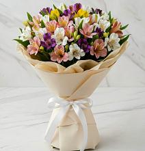 Букет цветов из:  Альстромерии в Богдановиче Свердловская область