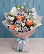 Букет цветов из:  Лизиантусы, Розы, Альстромерии и Гипсофила в Богдановиче Свердловская область