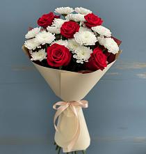 Букет цветов из:  Розы и Хризантемы в Богдановиче Свердловская область