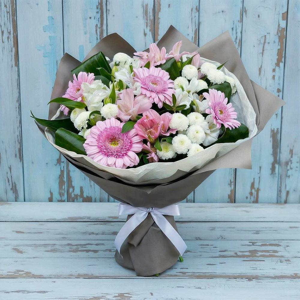 Букет цветов из: Герберы, Альстромерии и Хризантемы в Богдановиче Свердловская область