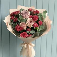 Букет цветов из:  Гвоздики и Розы #REPLACE_PRED# Богдановиче Свердловская область
